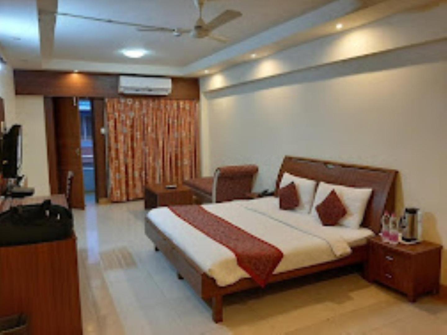 Blue Lily Beach Resort Puri Buitenkant foto