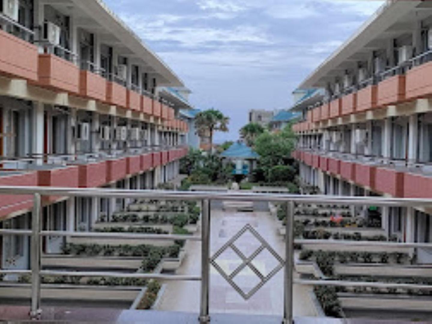 Blue Lily Beach Resort Puri Buitenkant foto
